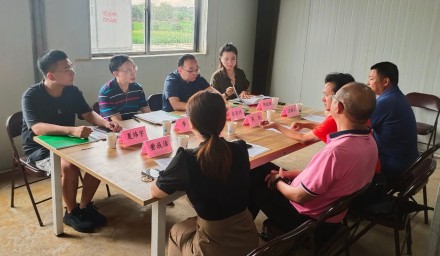 上城區科協領導到集團調研院士工作站工作