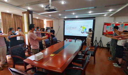 杭州種業集團舉辦應急救護安全演練暨職工衛生健康預警教育講座