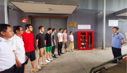 安全員隊伍實訓 防范事故保證安全  ——杭州種業集團開展“安全生產月”系列活動